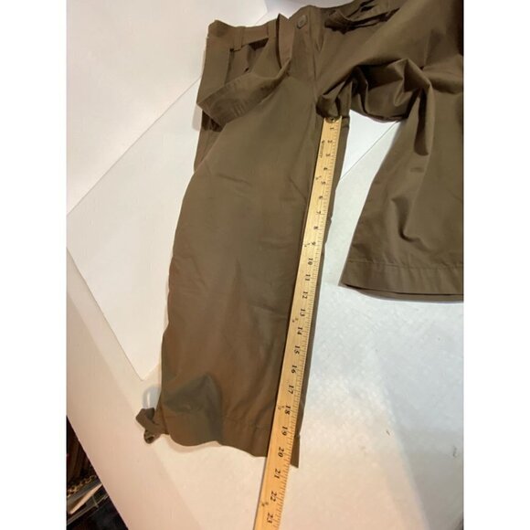 New Izod Cropped Pants with Matching Belt and Ruched Hem Women’s Size 10 Brown - Picture 10 of 12